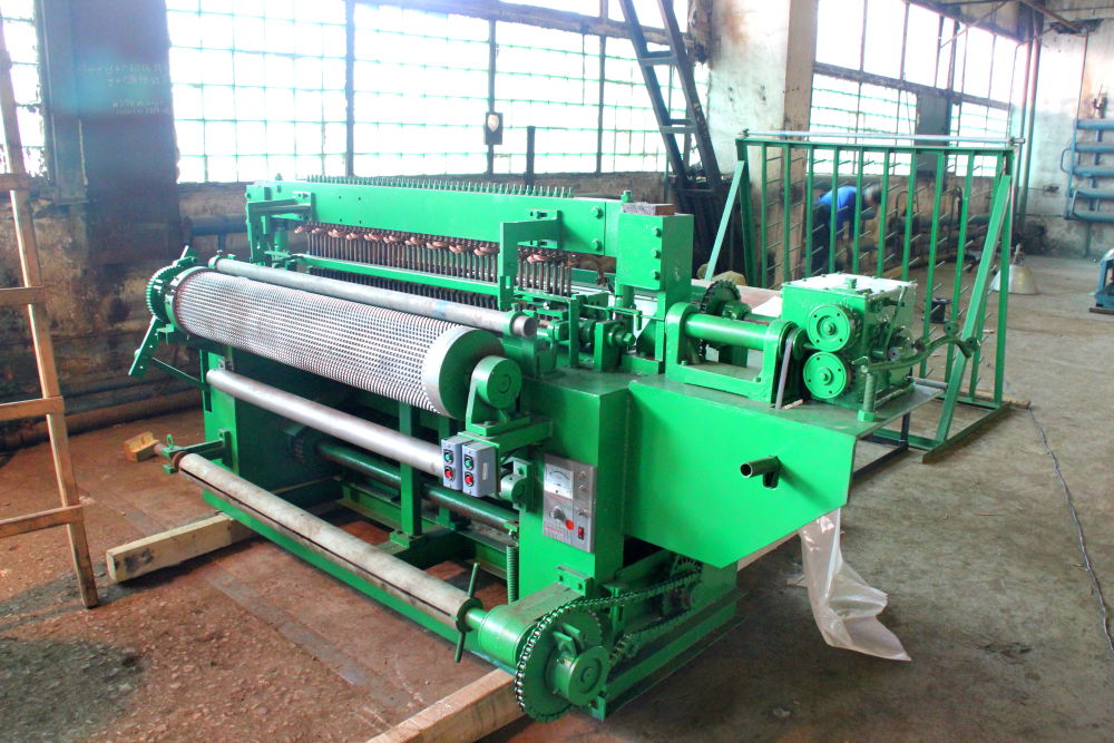 Станок для производства сварной сетки в рулонах